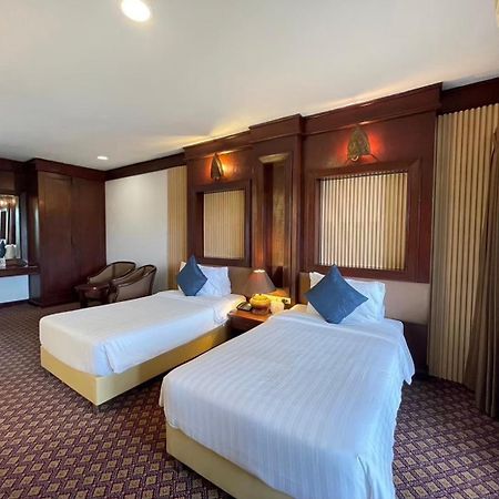 Gassan Legacy Golf Club Hotel Lamphun Exterior photo