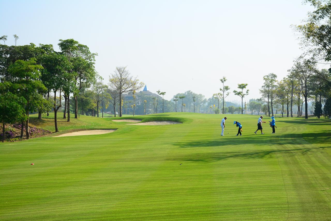 Gassan Legacy Golf Club Hotel Lamphun Exterior photo